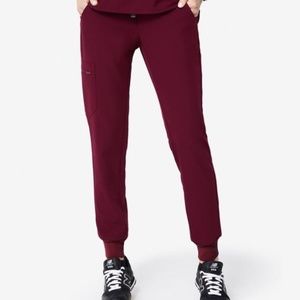 COPY - FIGS Zamora Jogger Scrubs